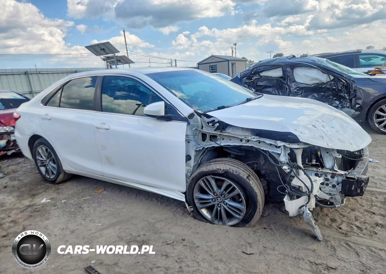 2017 Toyota Camry Se VIN:4T1BF1FK5HU431343 - 4