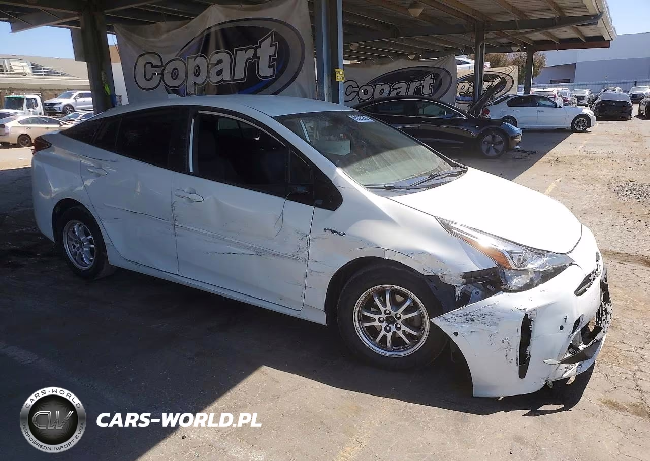 2019 Toyota Prius Le VIN:JTDKARFU7K3076255 - 4