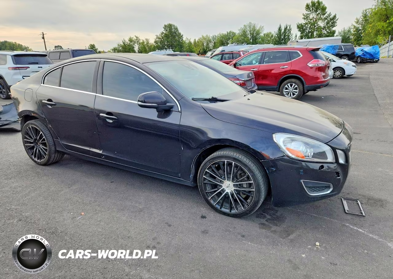 2011 Volvo S60 T6 VIN:YV1902FH1B2003748 - 4