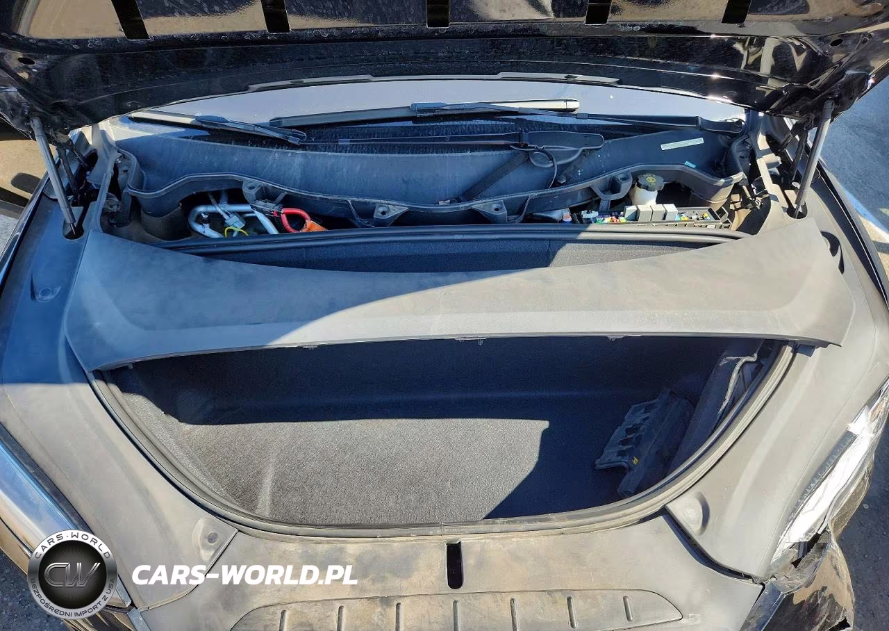 2020 Tesla Model X VIN:5YJXCAE24LF247579 - 11