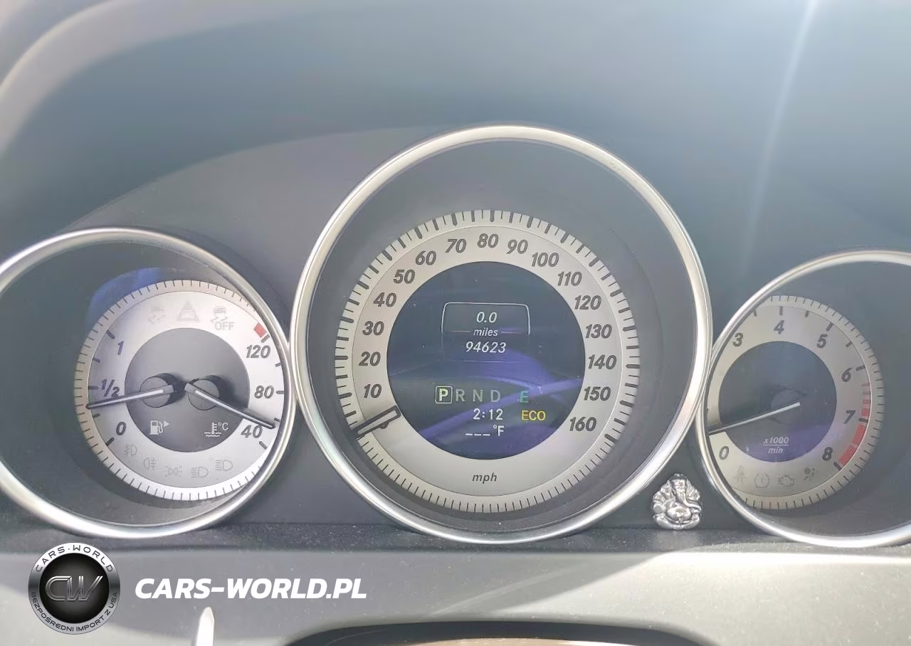 2014 Mercedes-Benz C 300 4Matic VIN:WDDGF8AB1EG236740 - 9