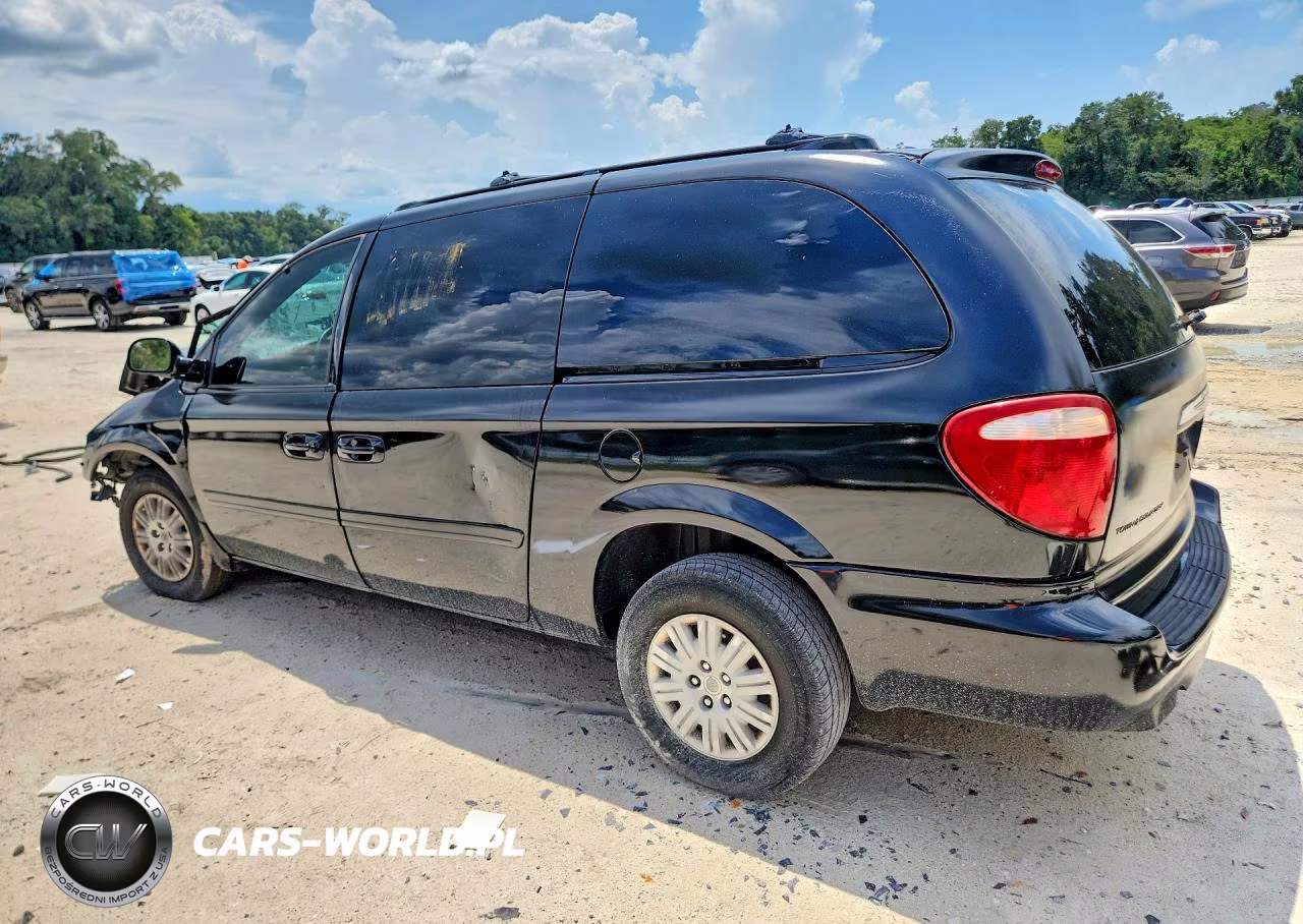2005 Chrysler Town & Country Lx VIN:2C8GP44R95R136164 - 2