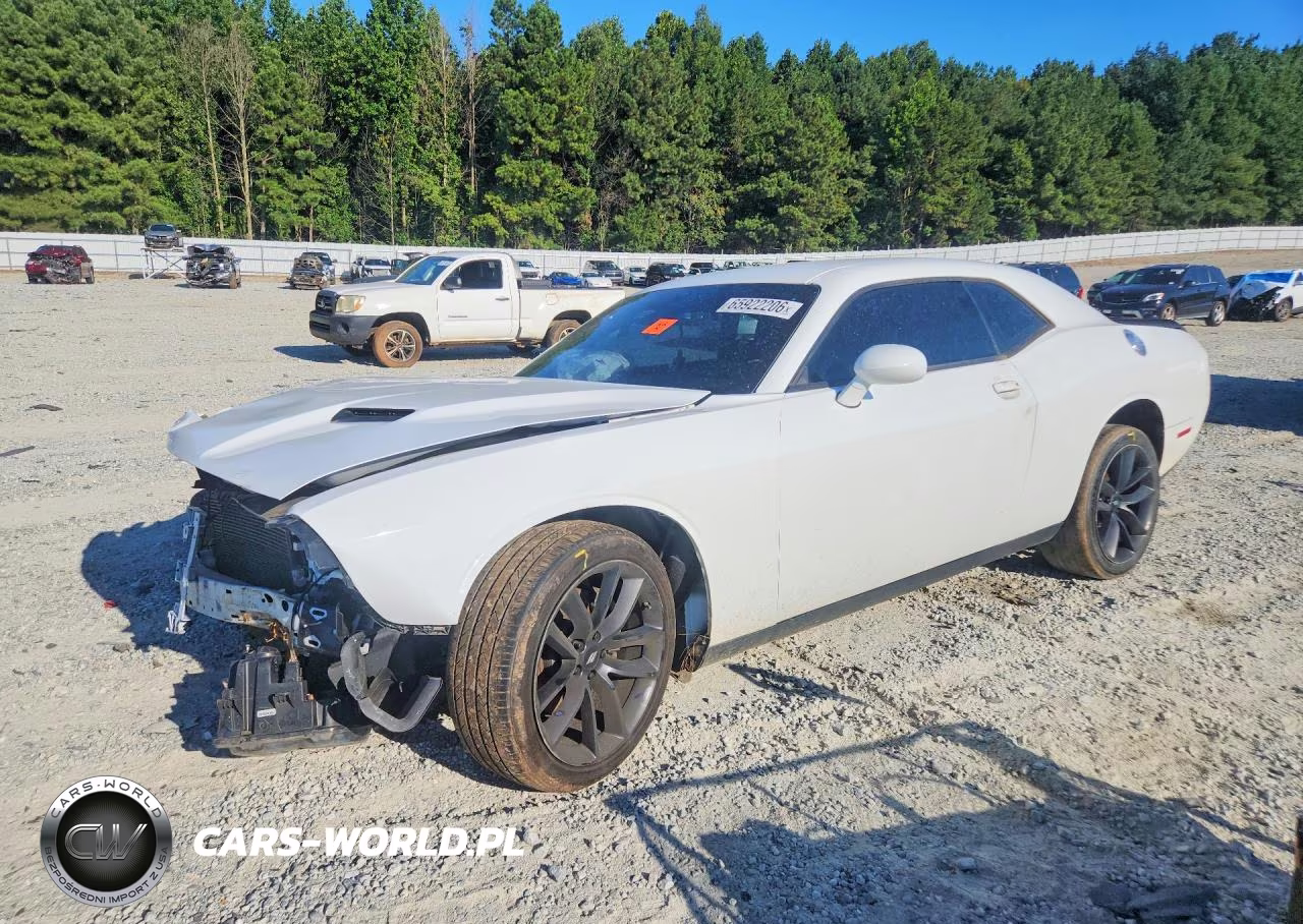 2017 Dodge Challenger Sxt