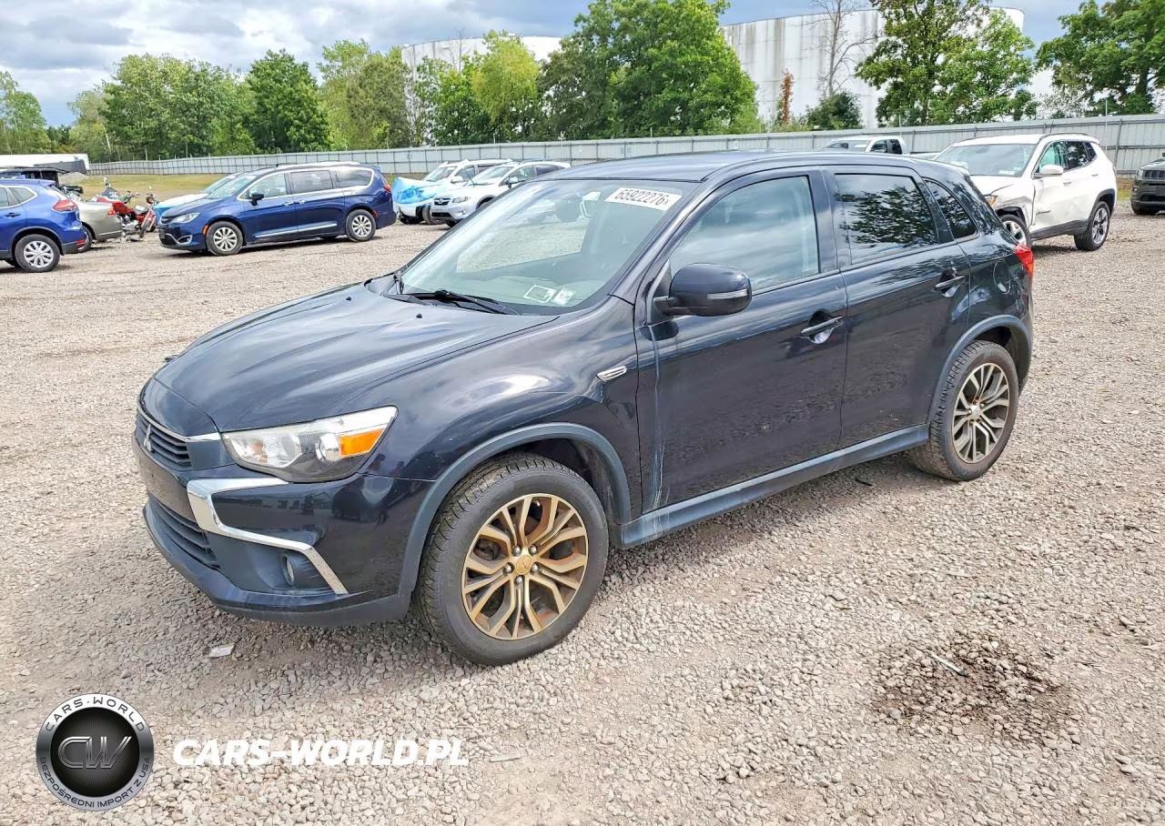 2017 Mitsubishi Outlander Sport Es – zdjęcie 1 z 13