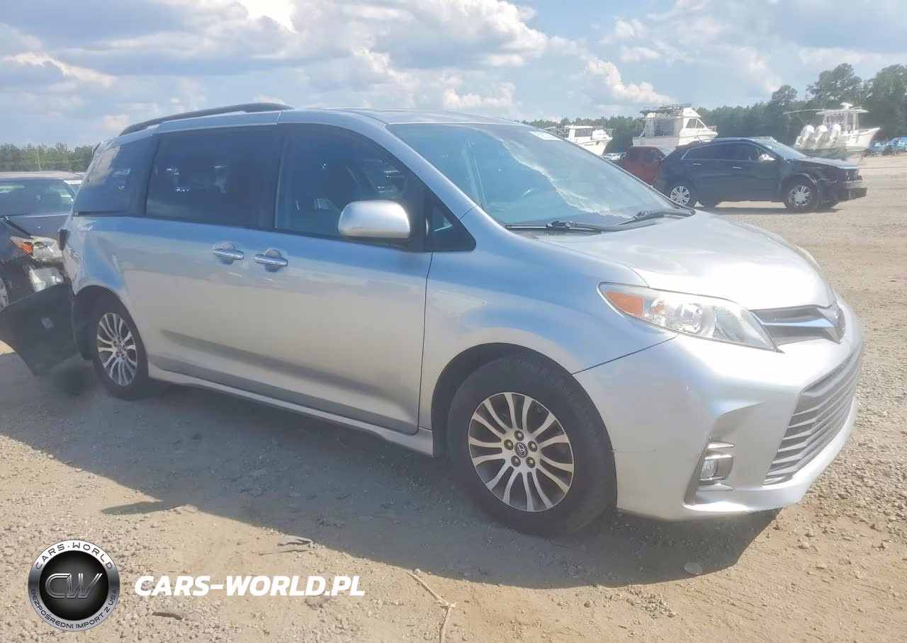 2020 Toyota Sienna Xle 8-Passenger VIN:5TDYZ3DCXLS034057 - 4