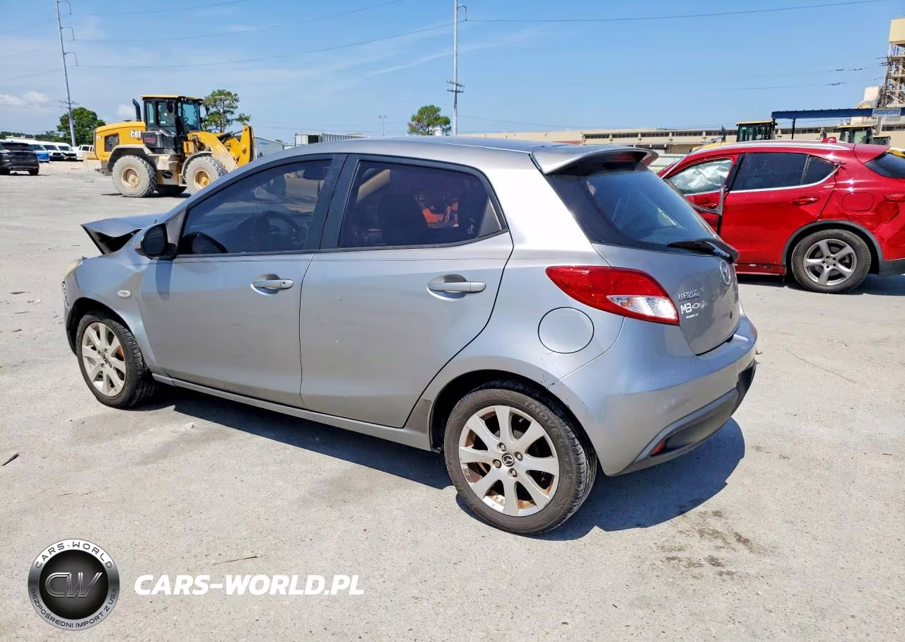 2014 Mazda Mazda2 Touring VIN:JM1DE1LY4E0177958 - 2
