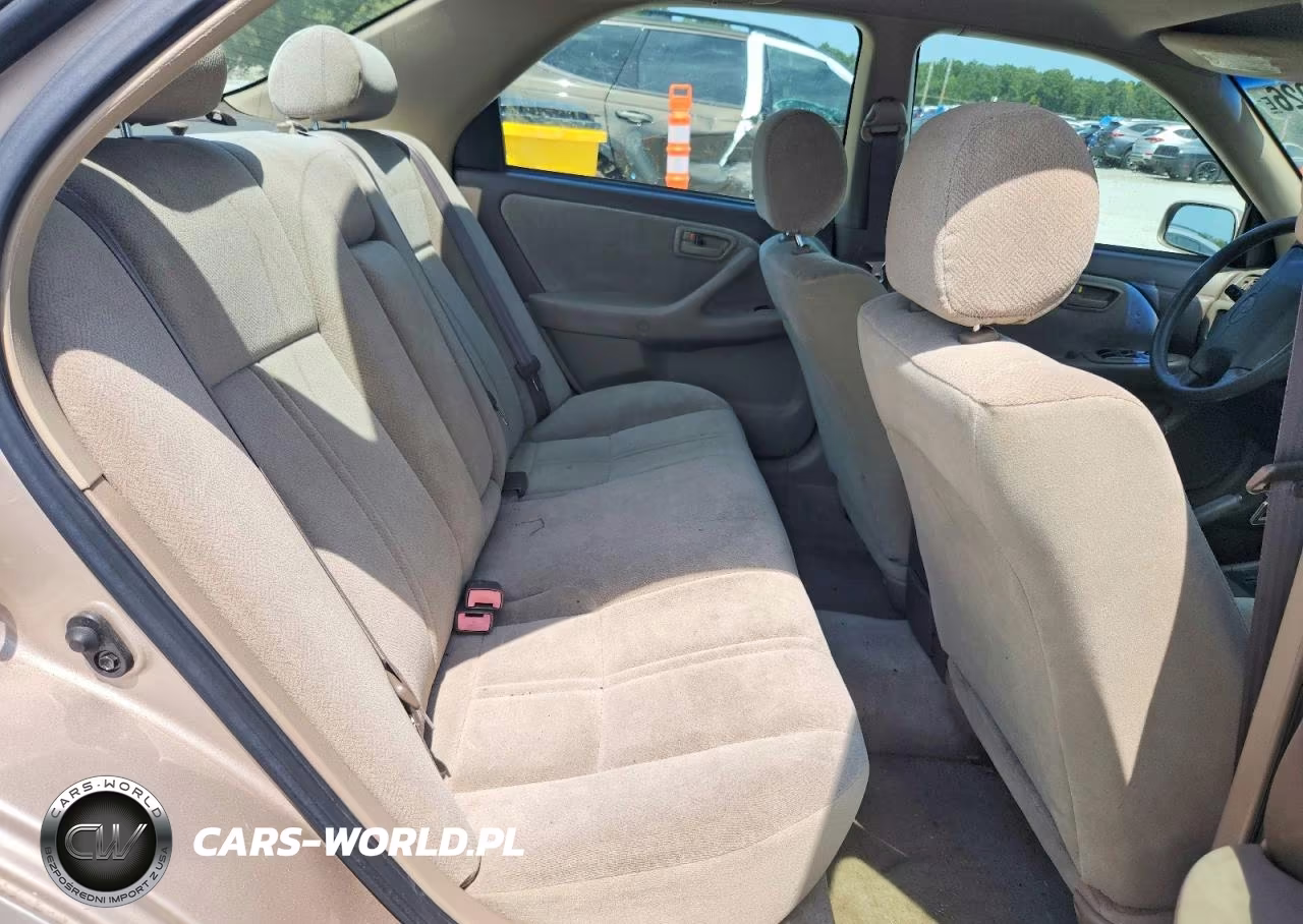 2001 Toyota Camry Ce VIN:4T1BG22K11U117638 - 10