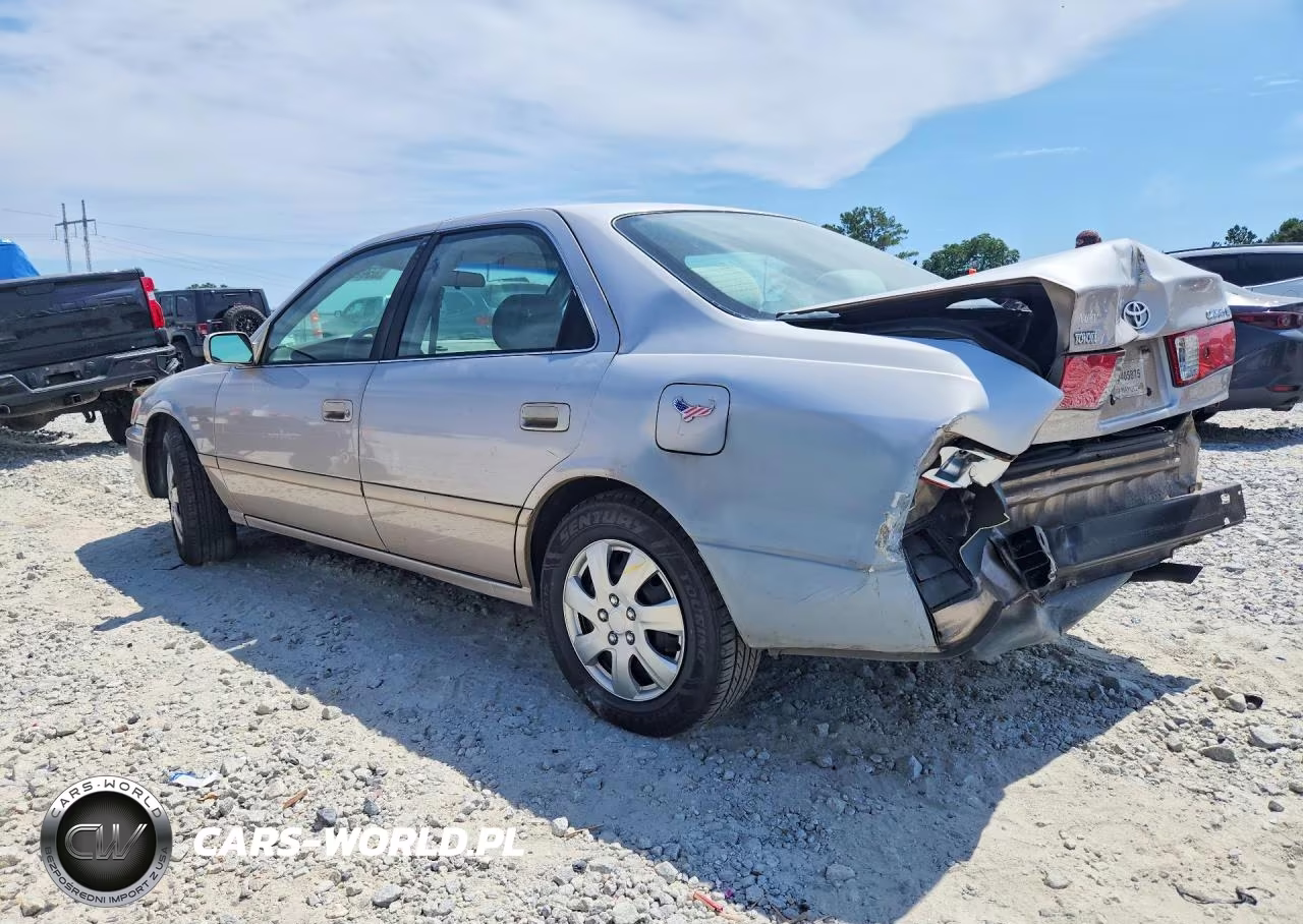 2001 Toyota Camry Ce VIN:4T1BG22K11U117638 - 2