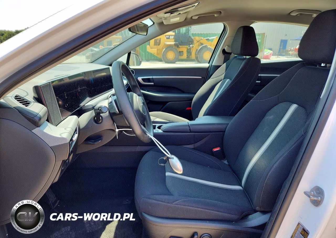 2025 Hyundai Sonata Sel VIN:KMHL64JA4SA450284 - 7