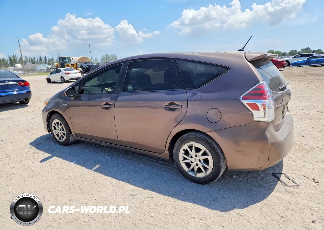 2017 Toyota Prius V Two VIN:JTDZN3EU4HJ056521 - 2