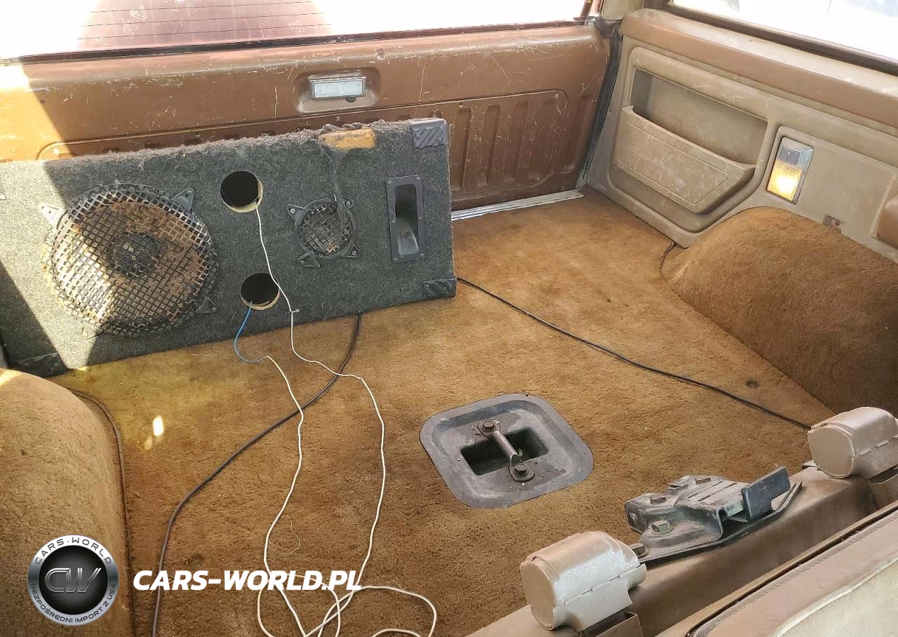 1989 Ford Bronco U100 VIN:1FMEU15N4KLA82395 - 10