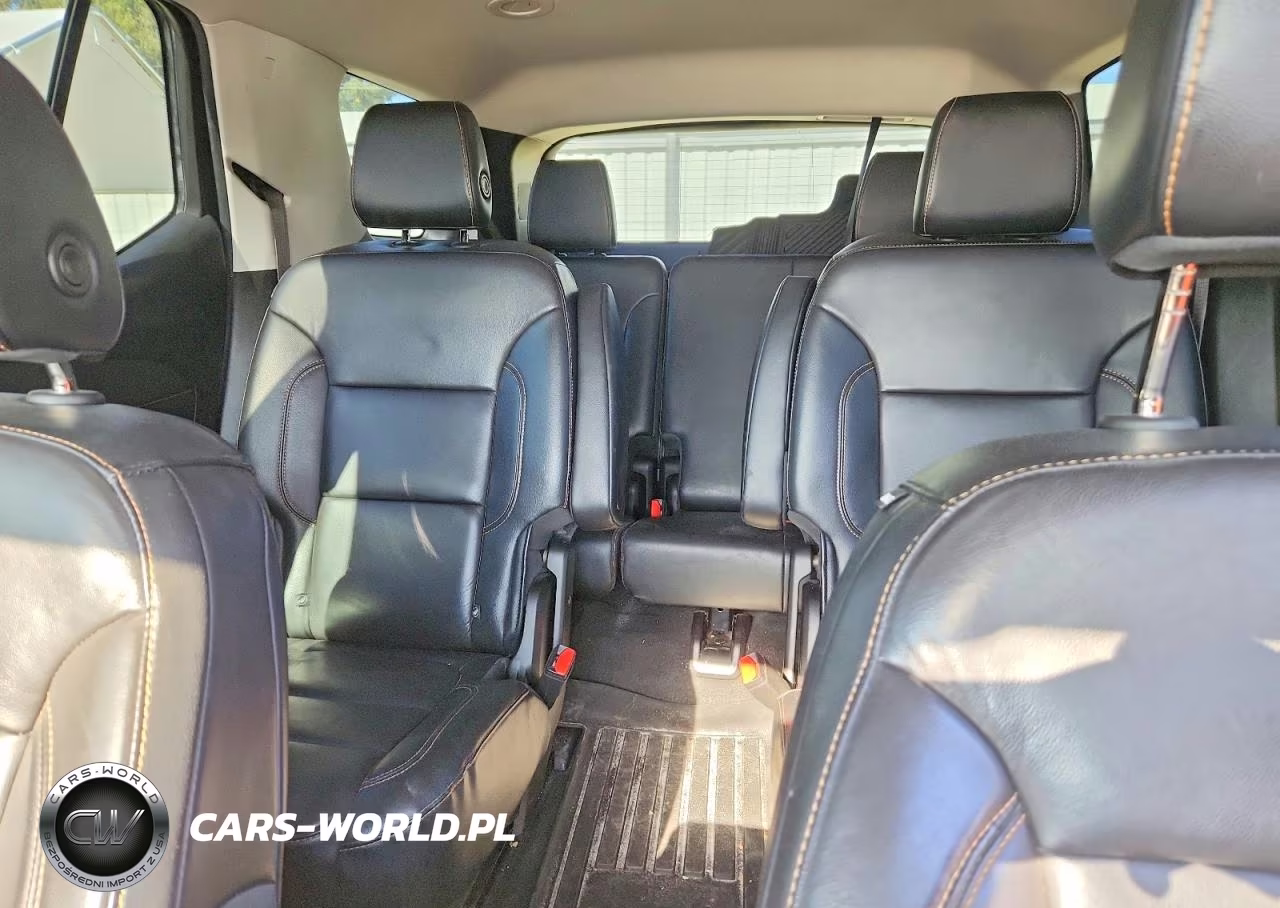 2018 Chevrolet Traverse VIN:1GNERHKWXJJ202424 - 10