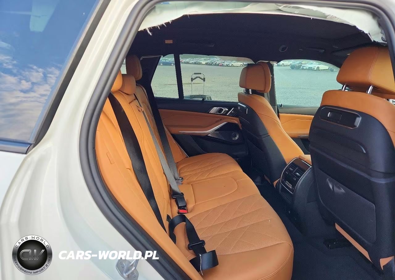 2024 BMW X5 M60I VIN:5UX33EU05R9U12546 - 11