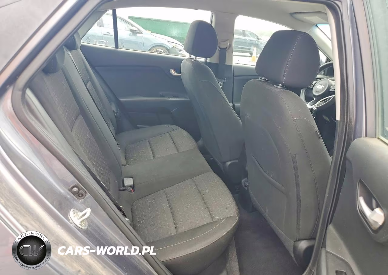 2020 Kia Rio S VIN:3KPA24AD2LE256188 - 10