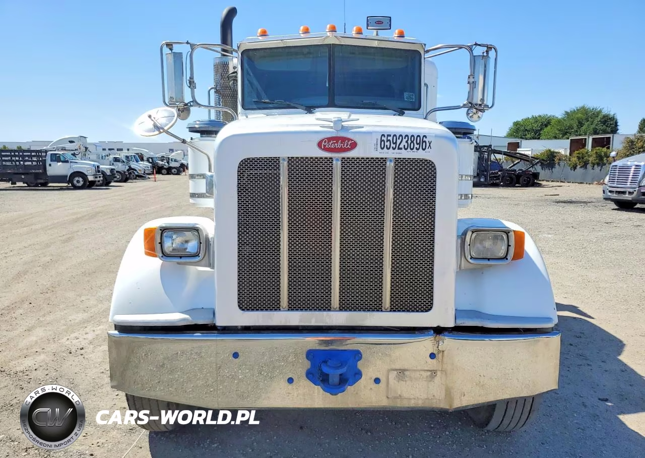 2011 Peterbilt 367 - Semi Truck VIN:1XPTD49X1BD117136 - 5