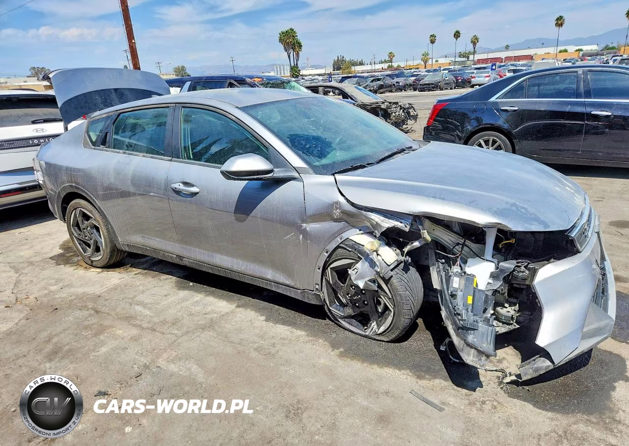 2025 Kia K4 Ex VIN:3KPFU4DE2SE202795 - 4