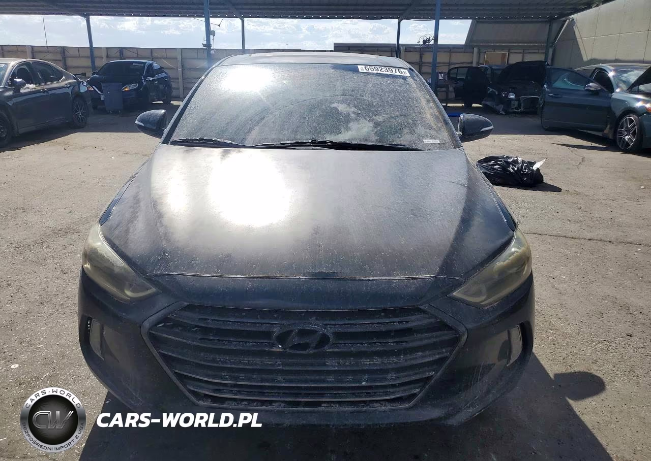 2017 Hyundai Elantra Limited VIN:5NPD84LF3HH016970 - 5