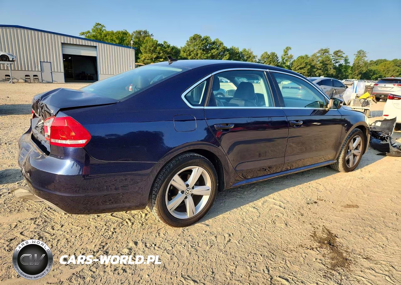 2013 Volkswagen Passat Se VIN:1VWBP7A34DC099073 - 3