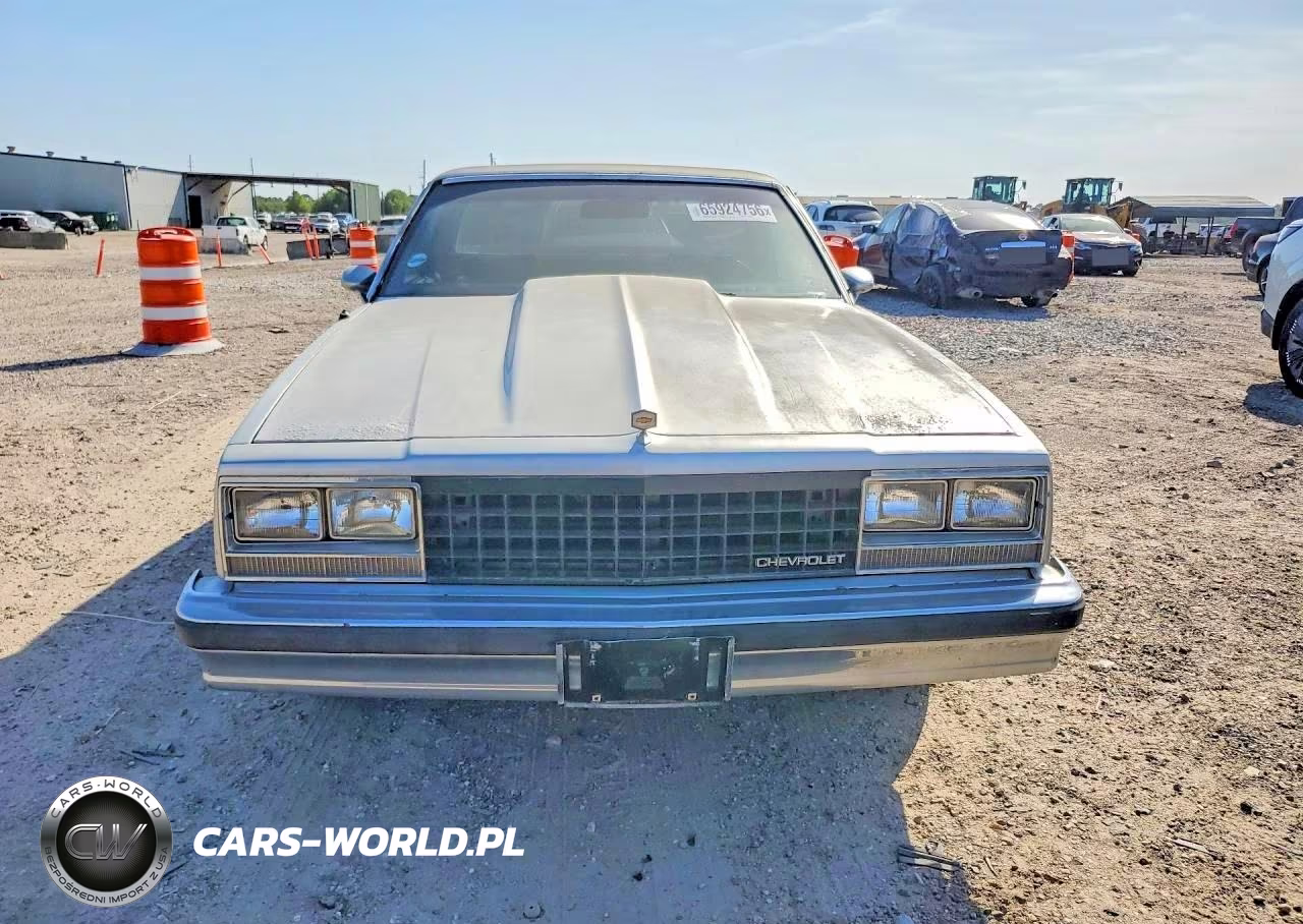 1981 Chevrolet El Camino VIN:1GCCW80HXCR216406 - 5