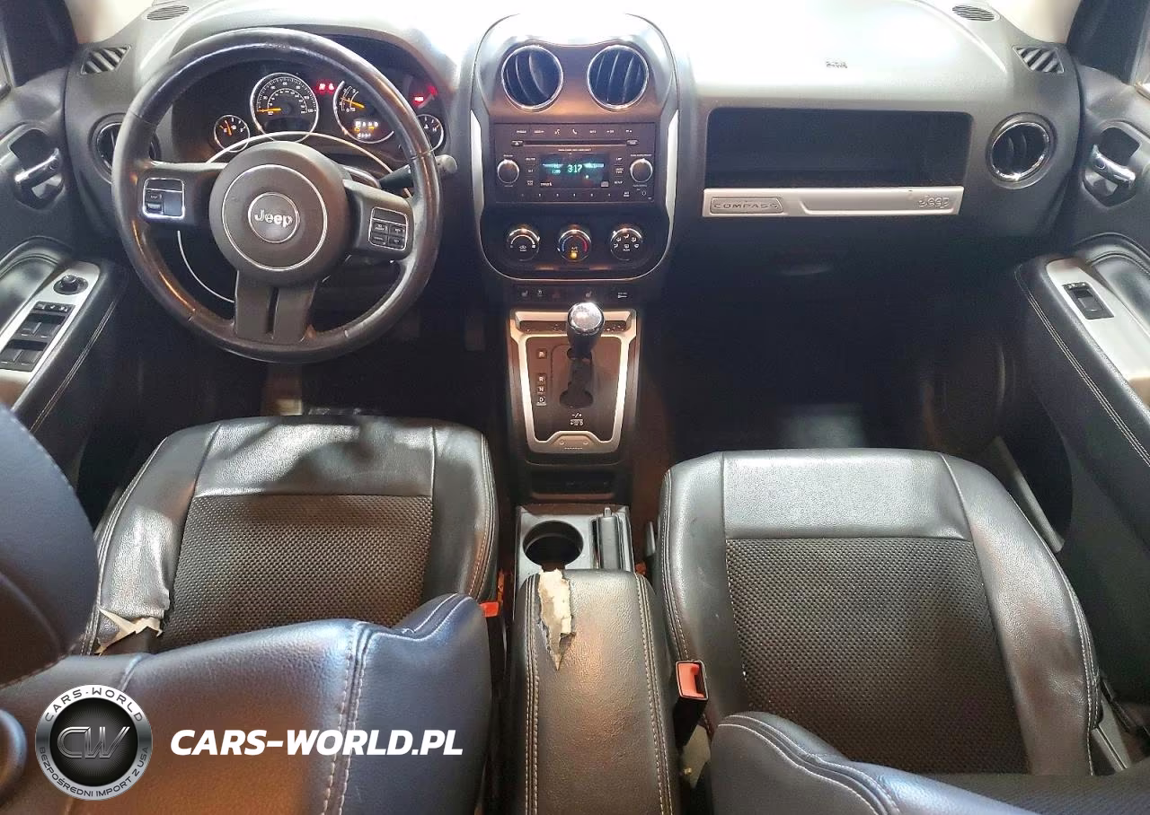 2014 Jeep Compass Latitude VIN:1C4NJDEB5ED623585 - 8