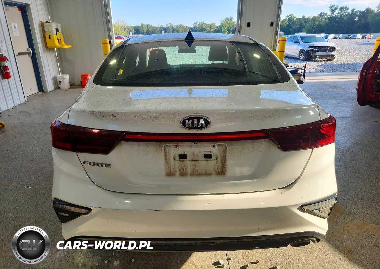 2021 Kia Forte Lxs VIN:3KPF24AD4ME395231 - 6
