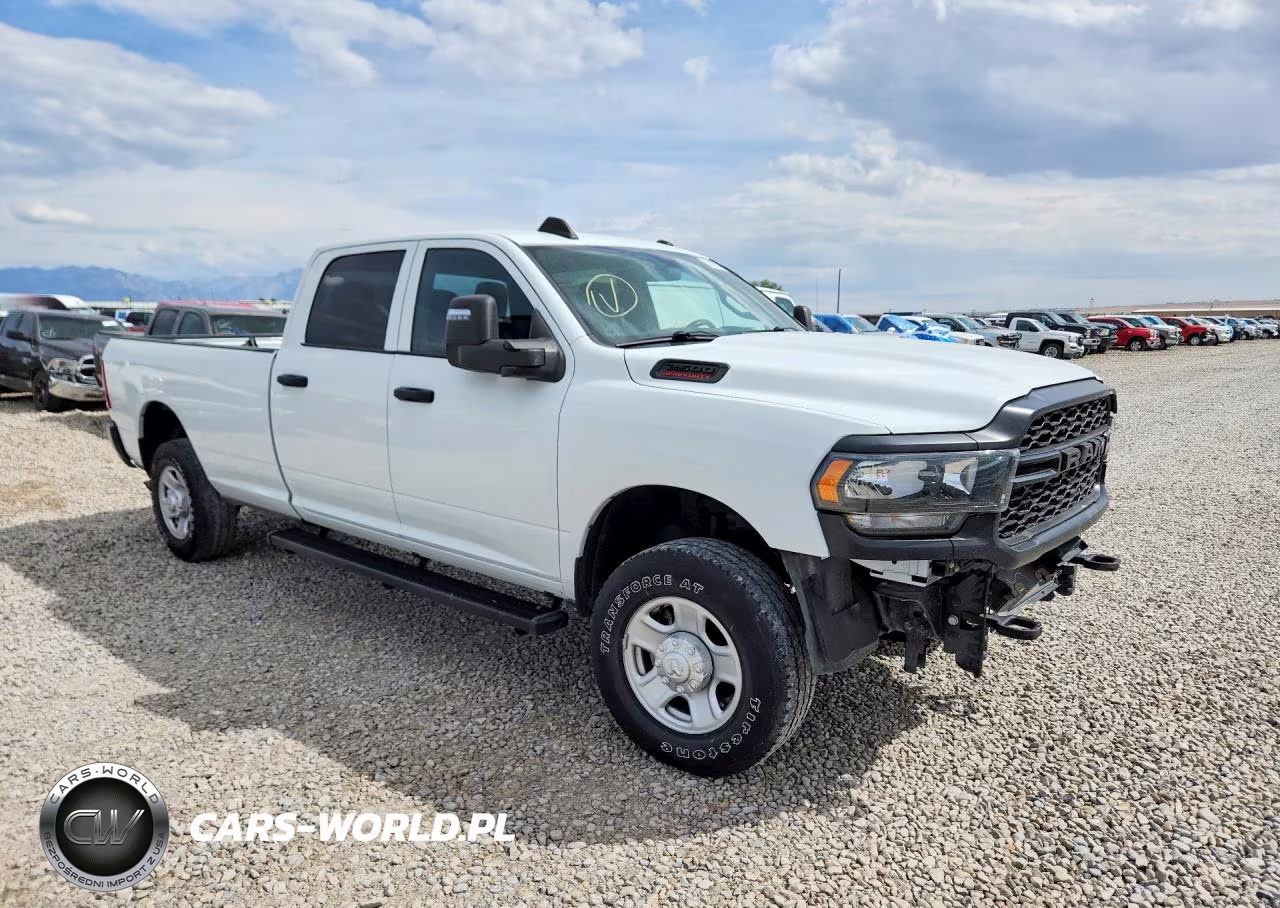 2023 Ram 2500 Tradesman VIN:3C6UR5HJ0PG546960 - 4