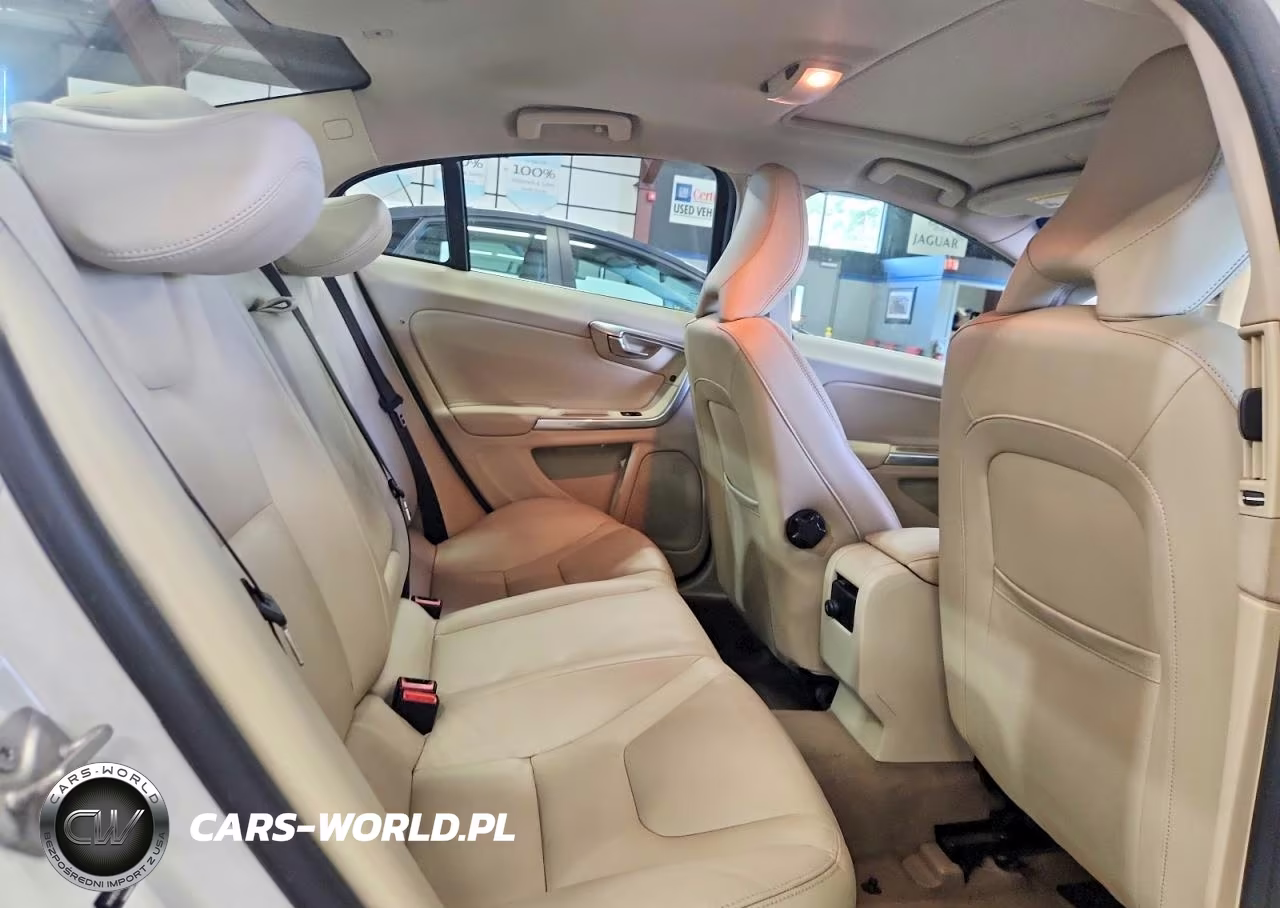 2015 Volvo S60 Premier VIN:YV1612TBXF1312386 - 10