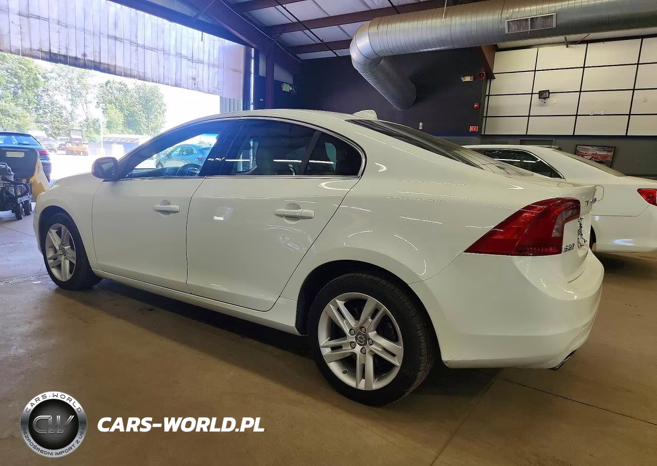 2015 Volvo S60 Premier VIN:YV1612TBXF1312386 - 2