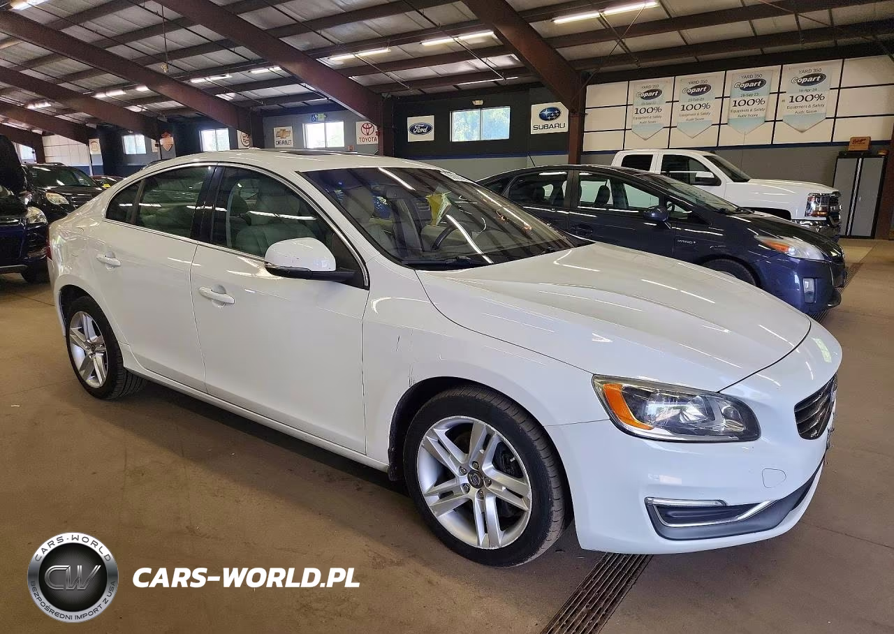 2015 Volvo S60 Premier VIN:YV1612TBXF1312386 - 4
