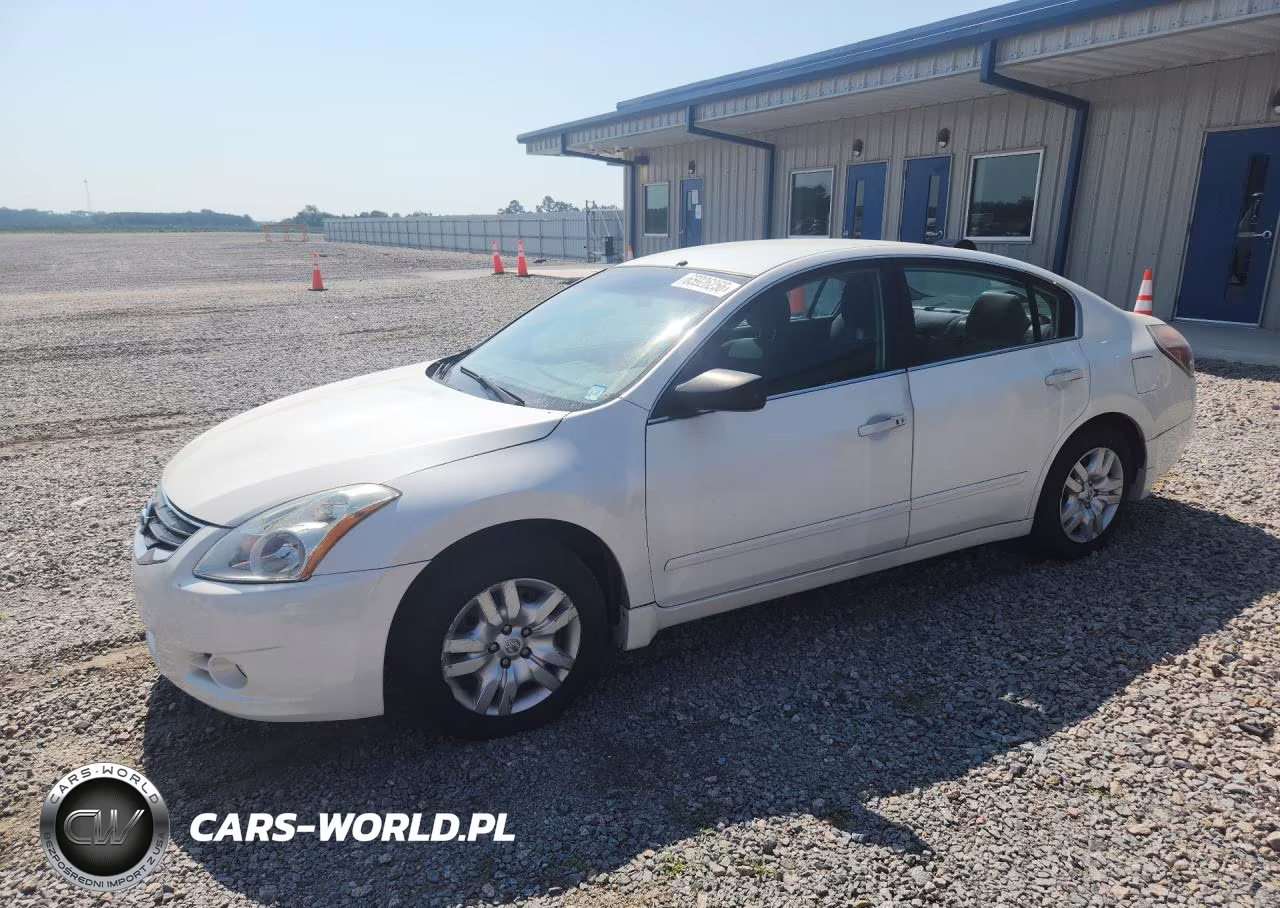 2011 Nissan Altima 2.5 – zdjęcie 1 z 13