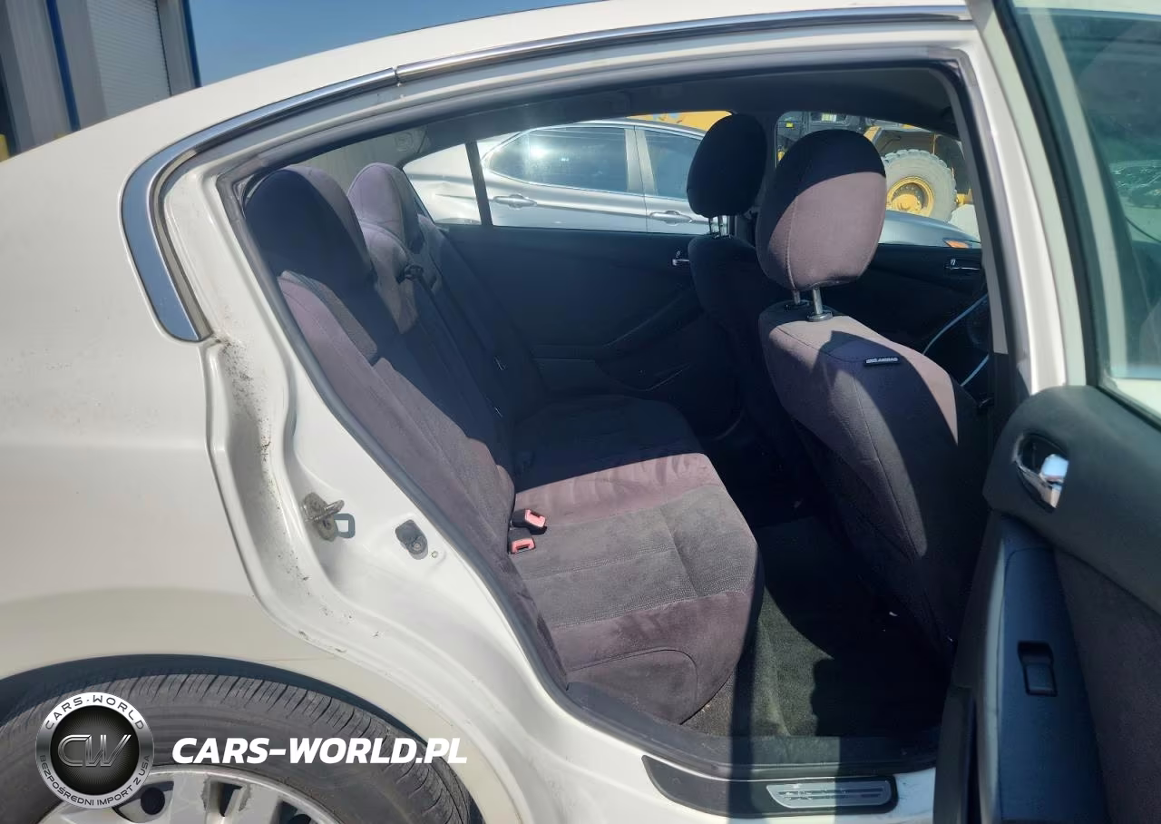 2011 Nissan Altima 2.5 VIN:1N4AL2AP0BN499915 - 10