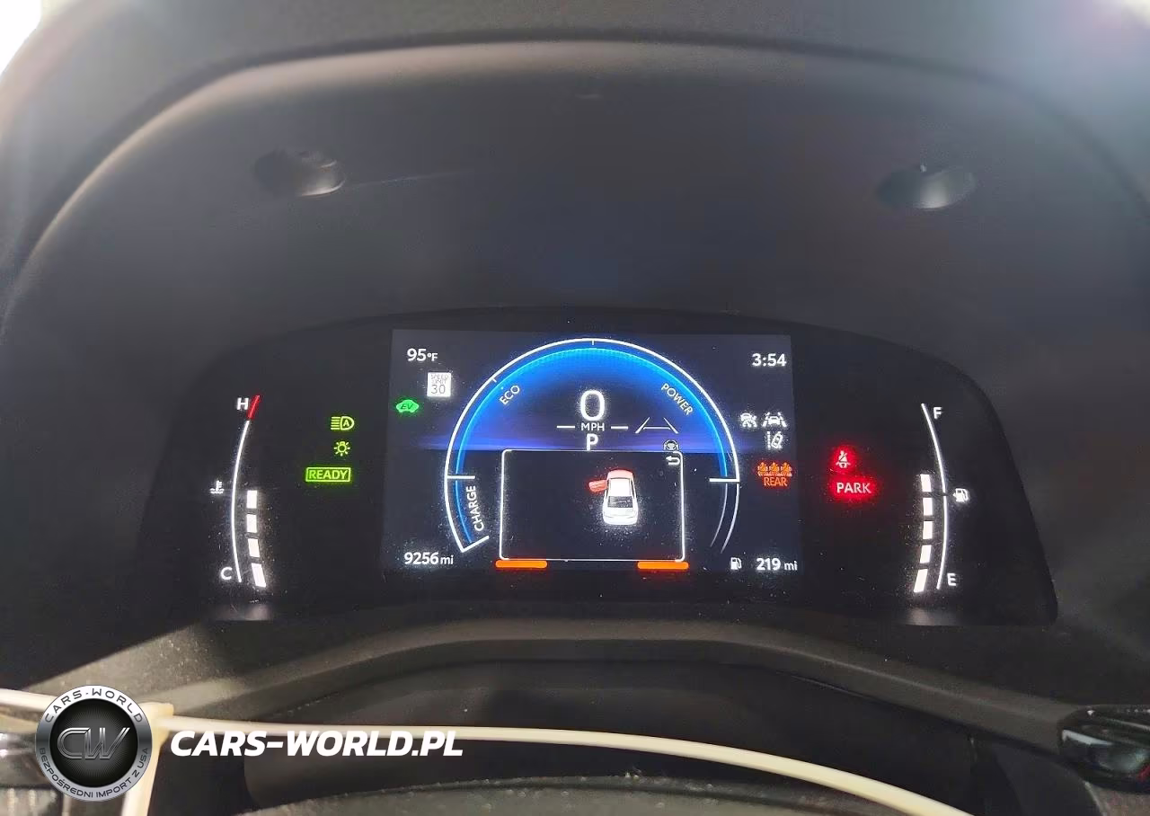 2026 Toyota Camry Se VIN:4T1DAACKXTU715765 - 9