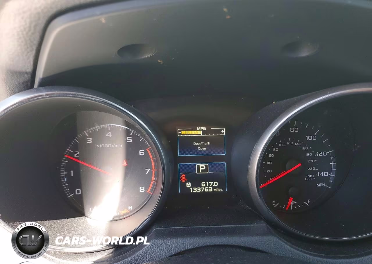 2018 Subaru Legacy 2.5I VIN:4S3BNAB63J3029039 - 9