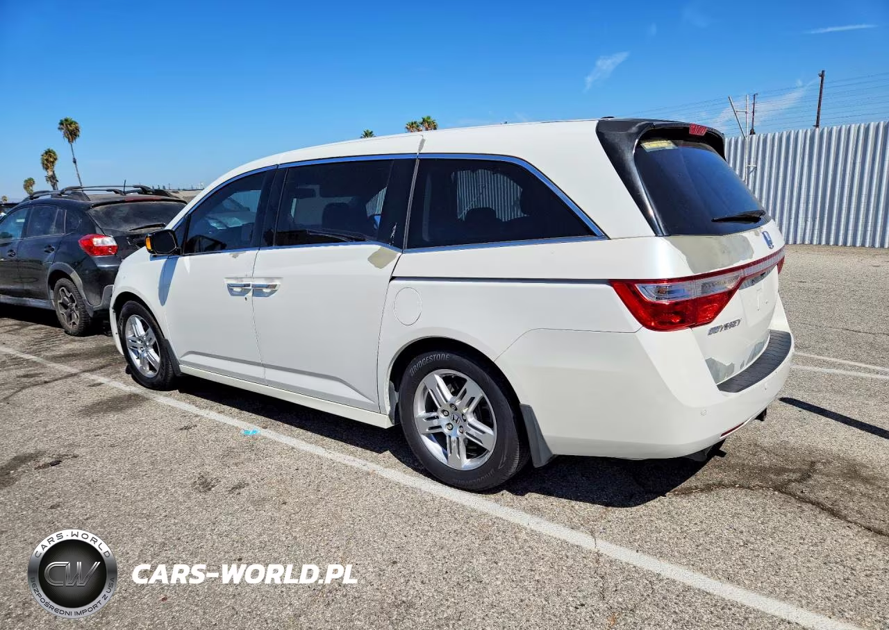 2012 Honda Odyssey Touring VIN:5FNRL5H99CB112722 - 2