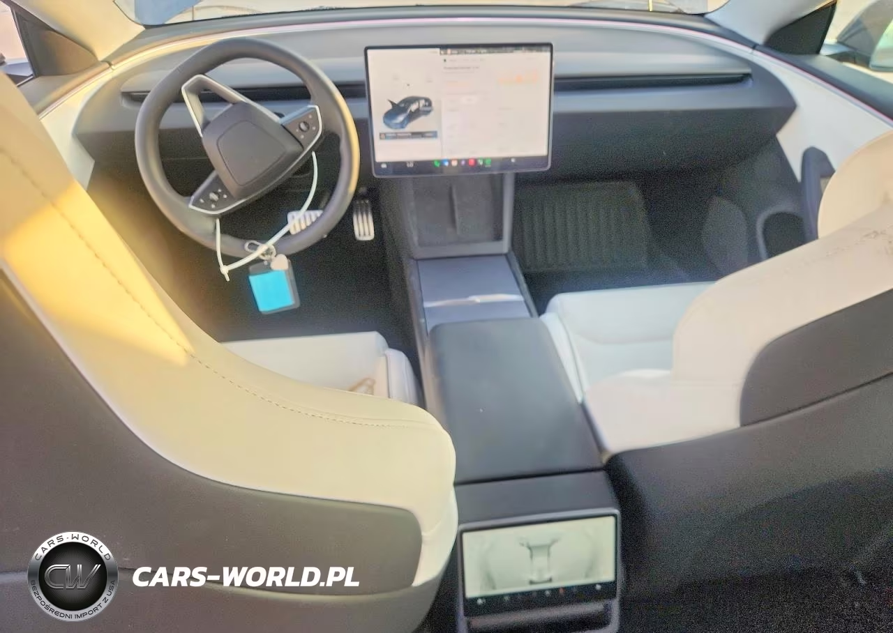 2025 Tesla Model 3 VIN:5YJ3E1ETXSF005475 - 8