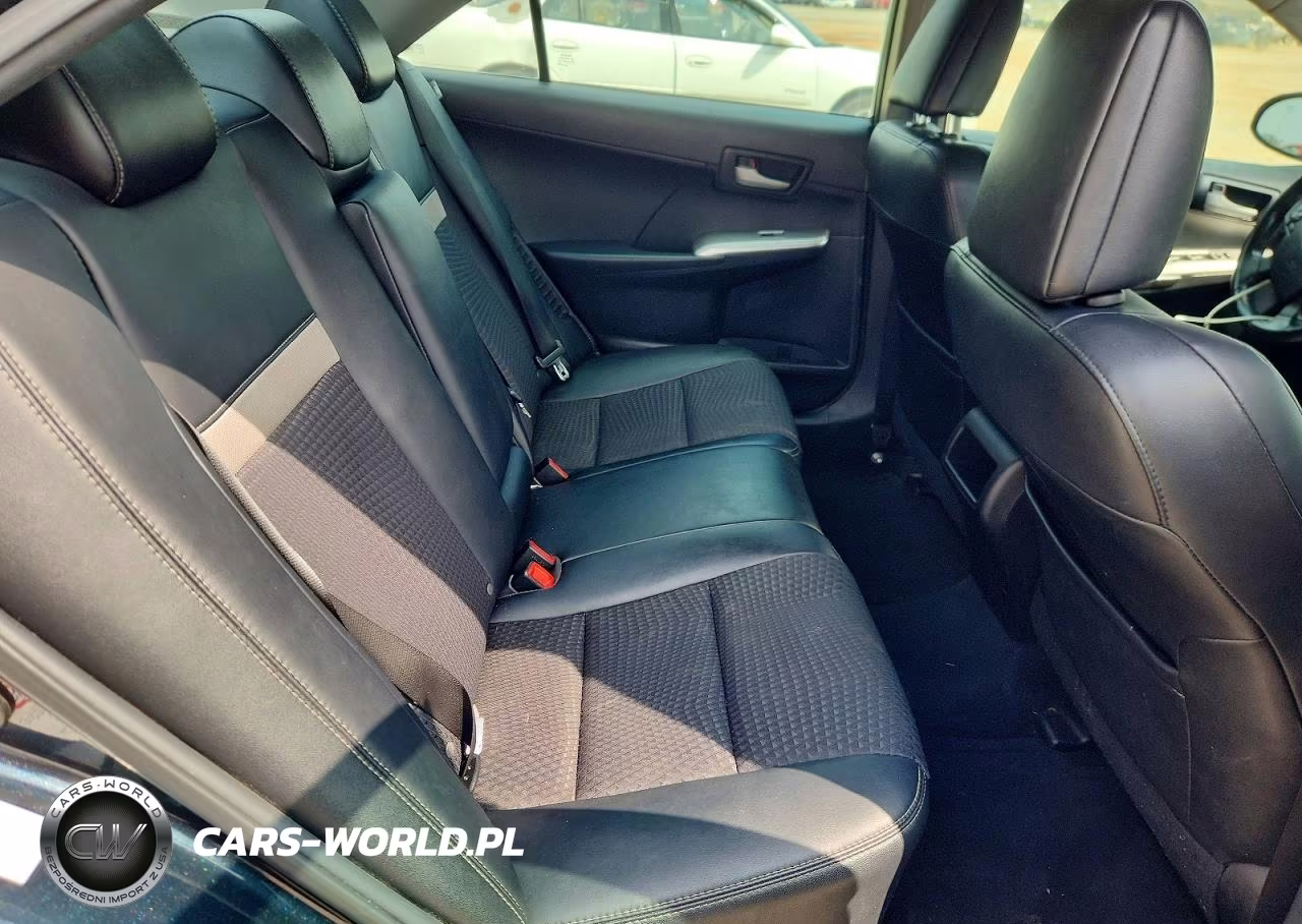 2014 Toyota Camry Hybrid Se VIN:4T1BD1FK7EU137069 - 10
