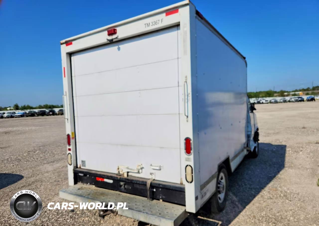 2012 GMC Savana Box Truck VIN:1GDY72BA0C1903520 - 3