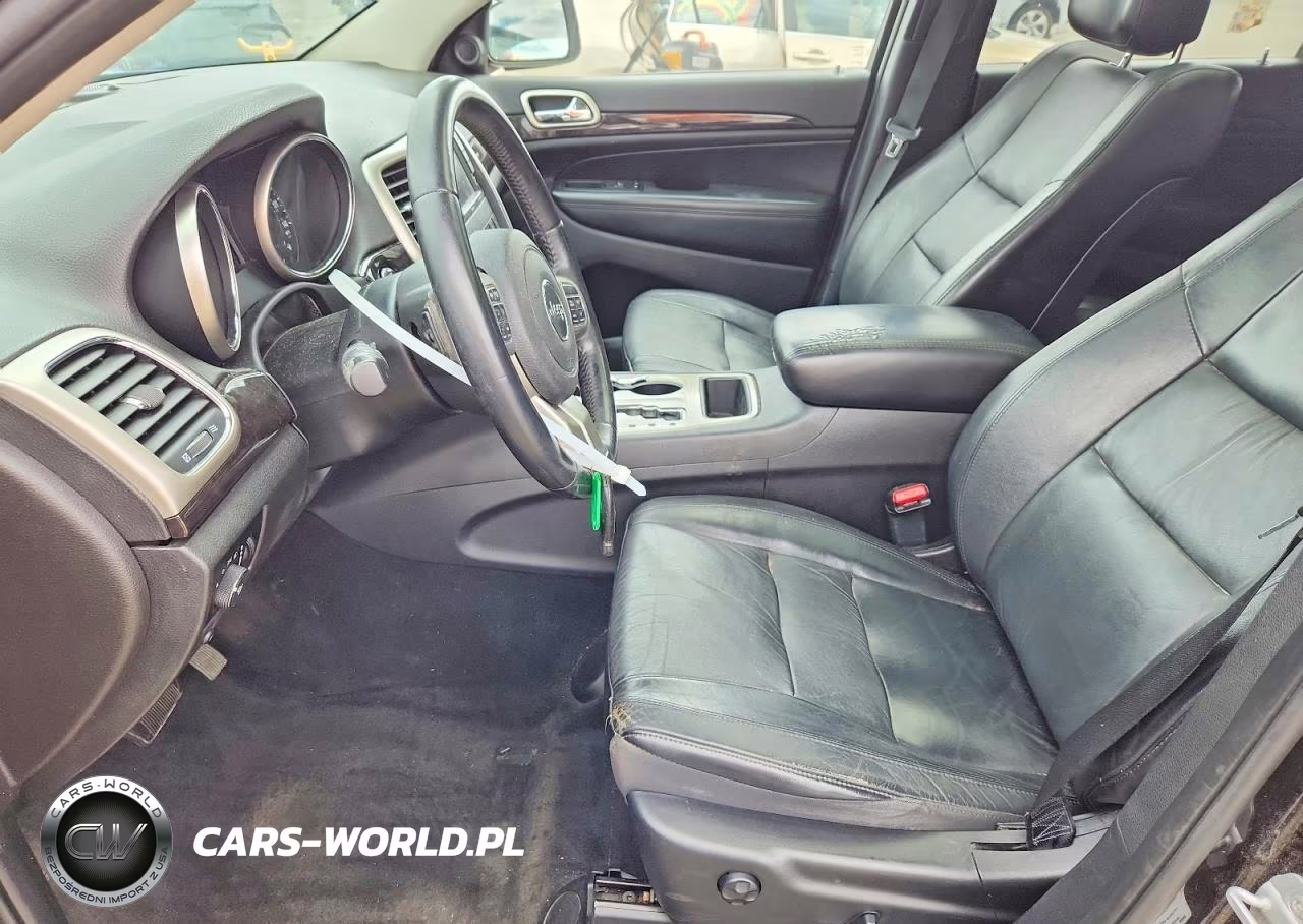 2012 Jeep Grand Cherokee Laredo VIN:1C4RJFAG3CC299103 - 7