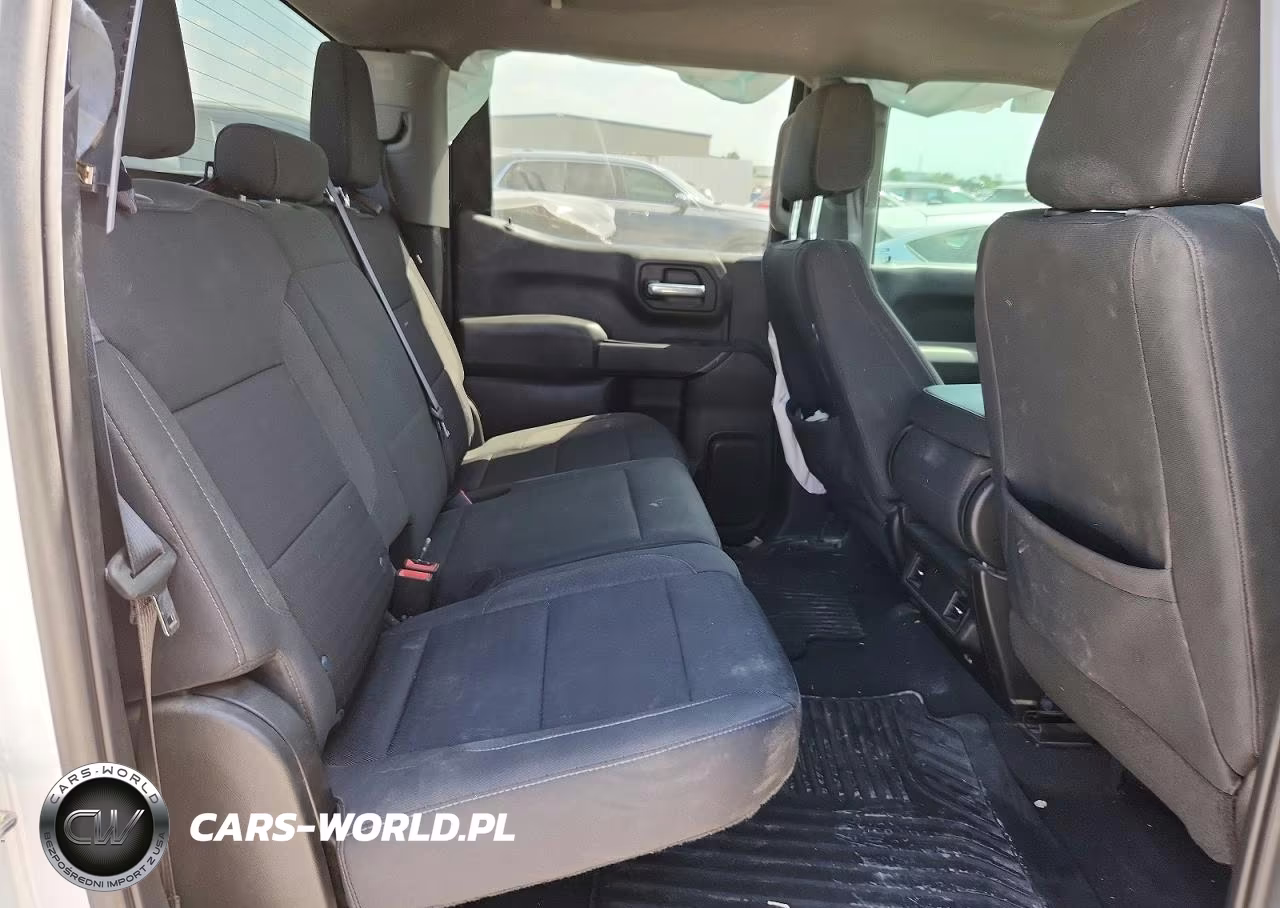 2022 Chevrolet Silverado K1500 Custom VIN:1GCPDBEK2NZ528506 - 10