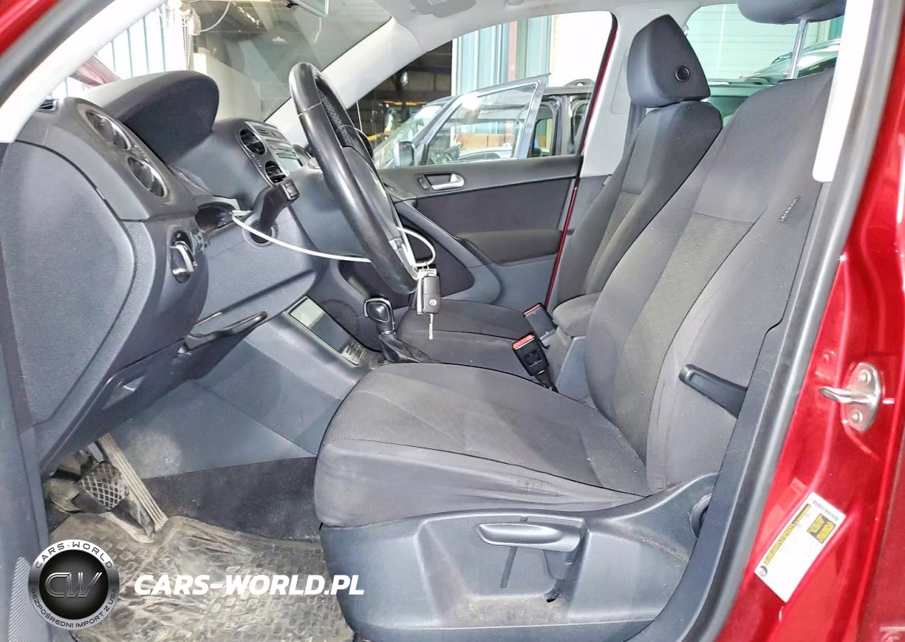 2013 Volkswagen Tiguan S VIN:WVGBV3AXXDW067145 - 7