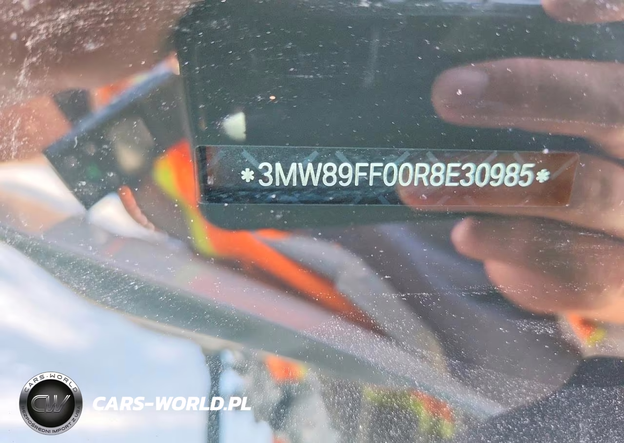 2024 BMW 330Xi VIN:3MW89FF00R8E30985 - 12
