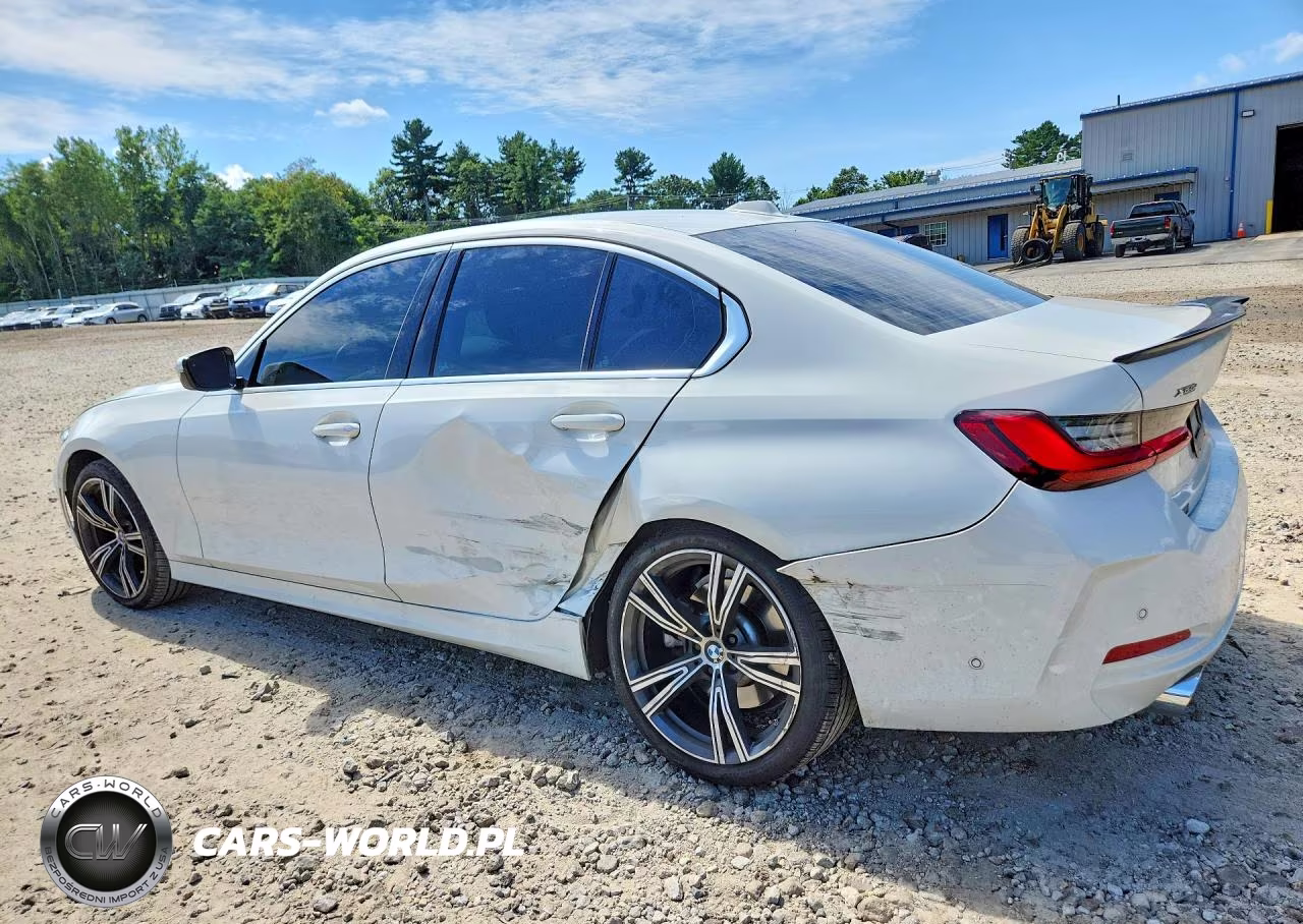 2024 BMW 330Xi VIN:3MW89FF00R8E30985 - 2