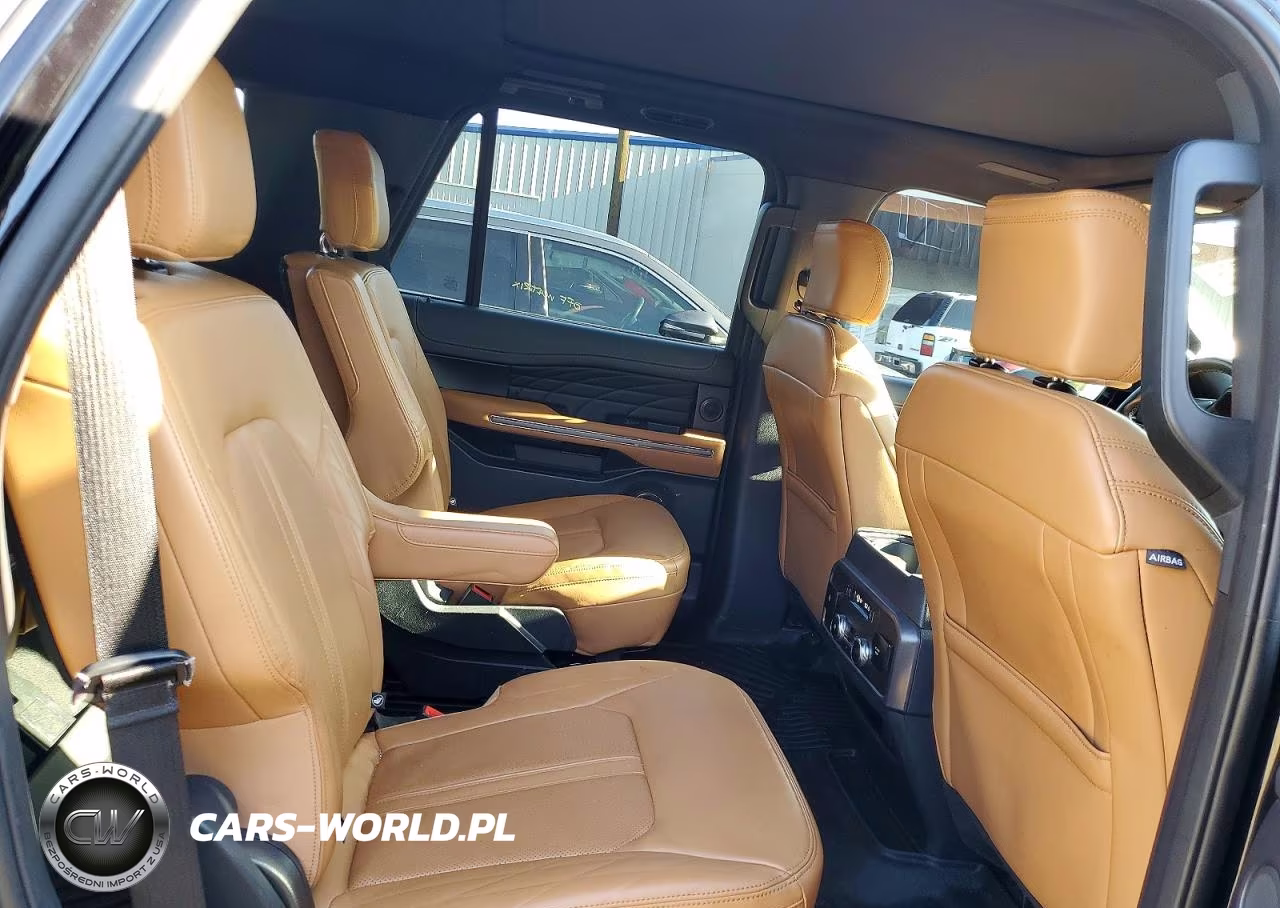 2023 Ford Expedition Platinum VIN:1FMJU1M8XPEA54090 - 11