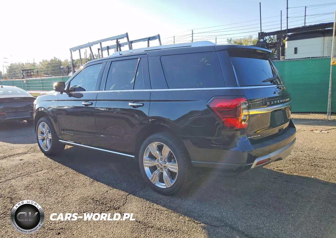 2023 Ford Expedition Platinum VIN:1FMJU1M8XPEA54090 - 2