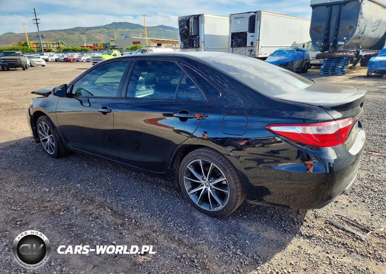 2017 Toyota Camry Le VIN:4T1BF1FK1HU764168 - 2