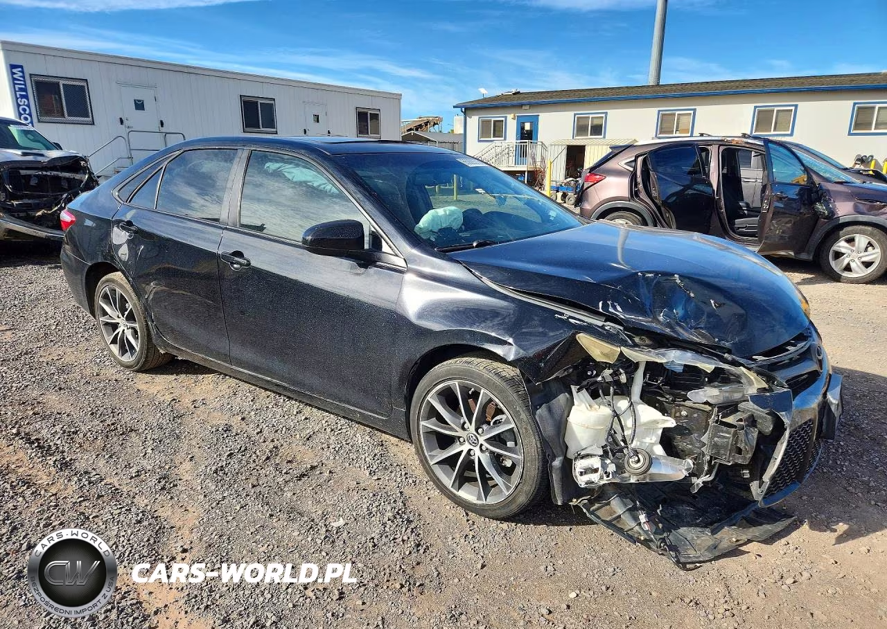 2017 Toyota Camry Le VIN:4T1BF1FK1HU764168 - 4