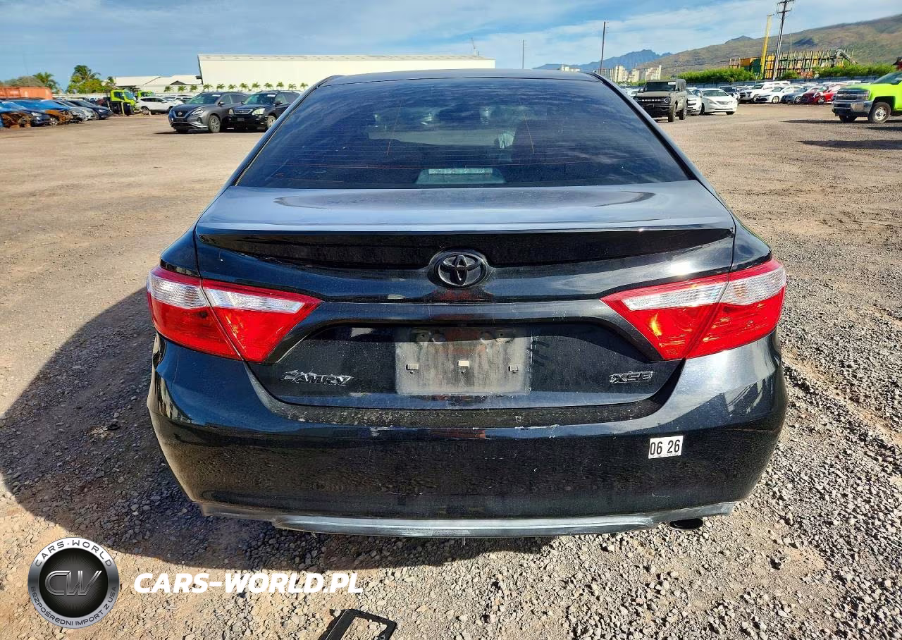 2017 Toyota Camry Le VIN:4T1BF1FK1HU764168 - 6