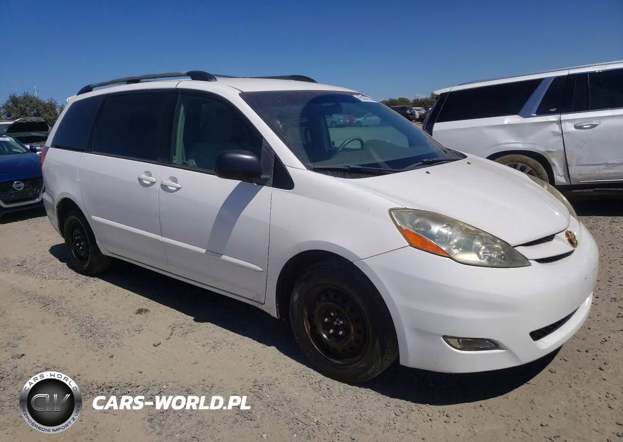 2007 Toyota Sienna Le 7-Passenger VIN:5TDZK23C17S011390 - 4