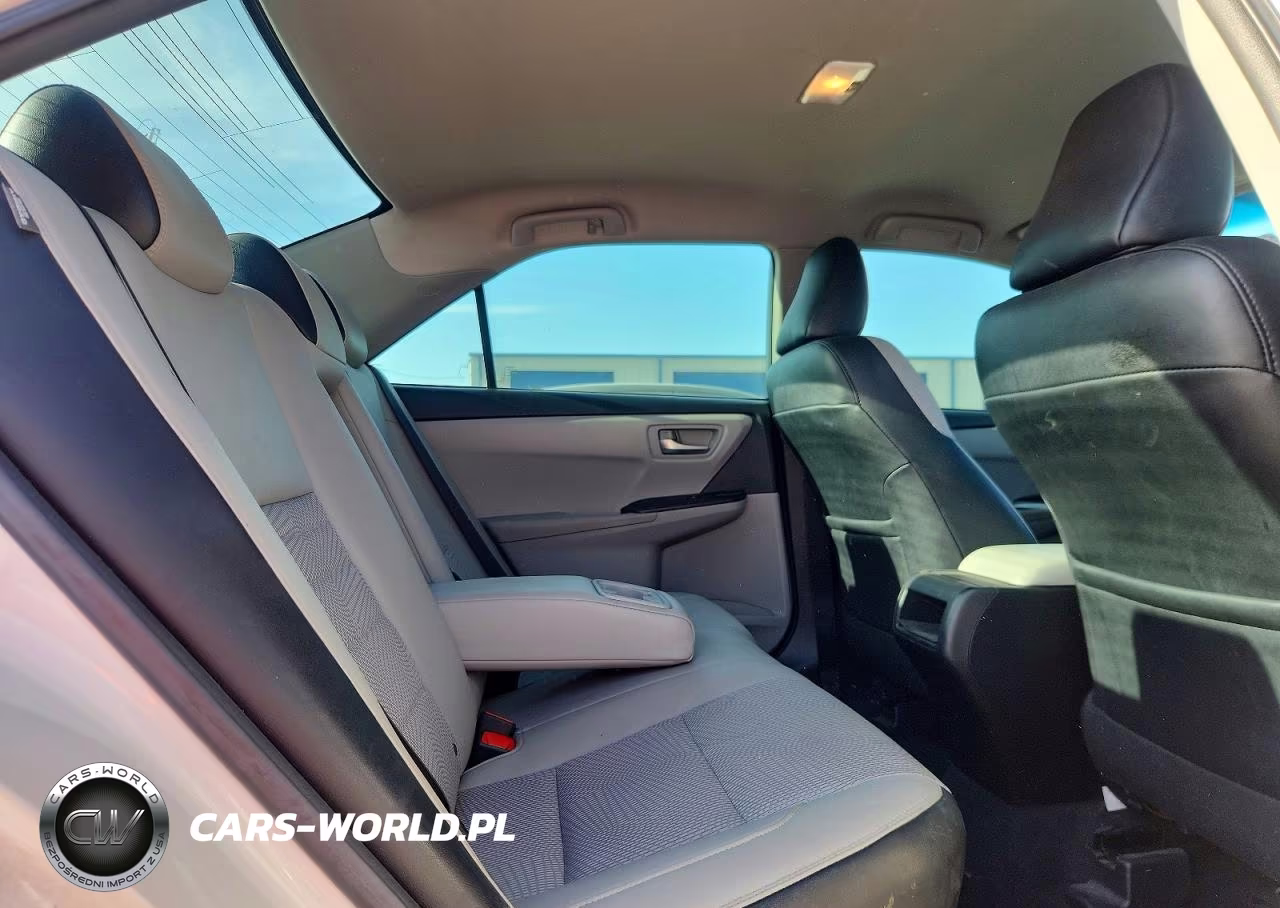 2017 Toyota Camry Se VIN:4T1BF1FK6HU303161 - 10