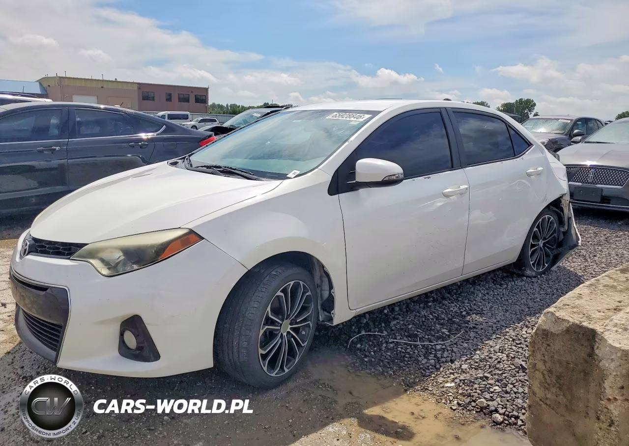 2015 Toyota Corolla S Plus